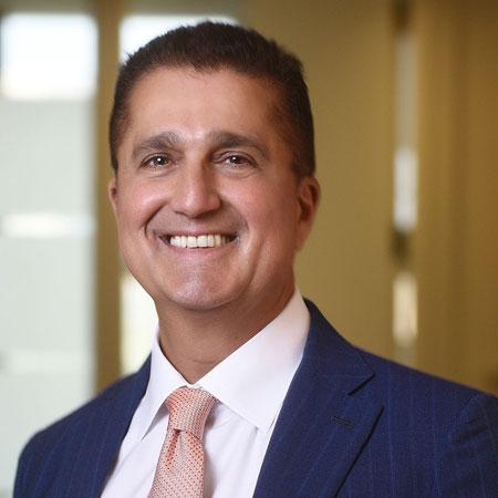 Lawyer Farhad Novian in San Diego